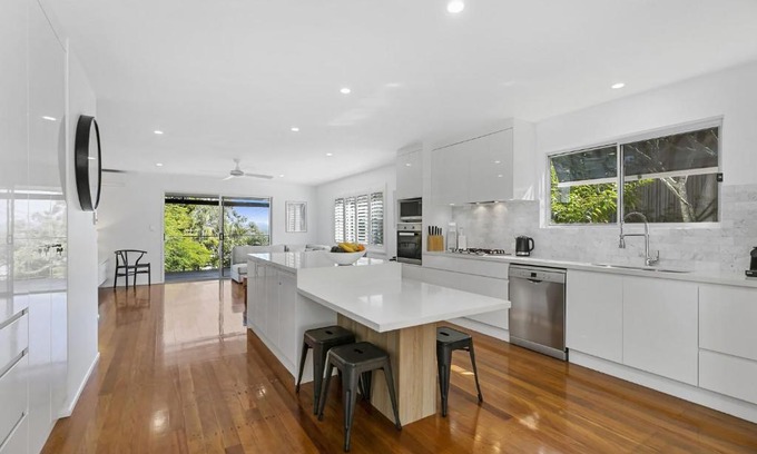 Noosa Heads Casa | 21 Nairana Rest Noosa Heads