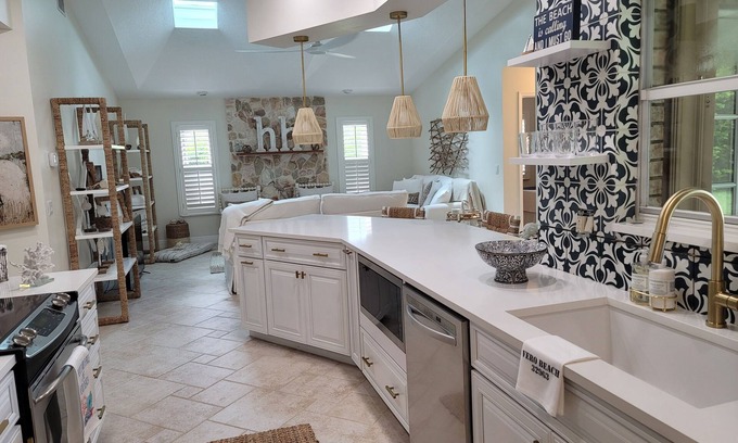 South Beach Casa | 2120 Beach Rental- 500 ft from the Beach - Welcome to Paradise!
