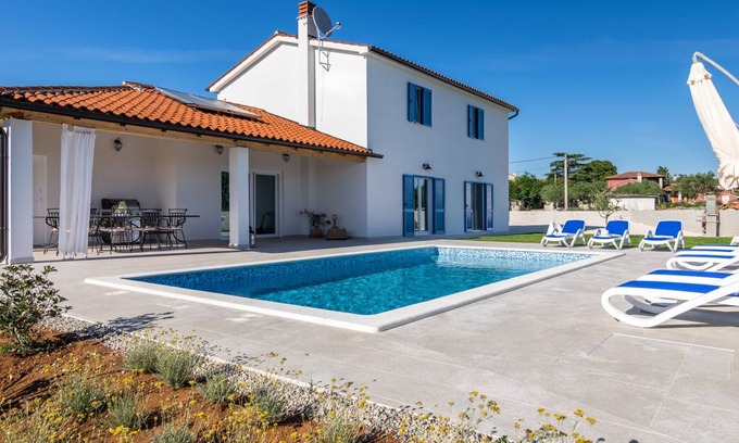 Jursici Villa | 215 m² Villa ∙ 4 habitaciones ∙ 8 huéspedes