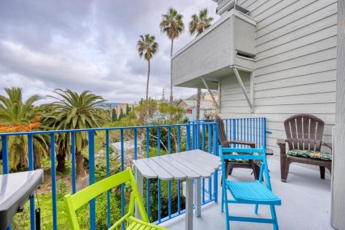 Avalon Casa | 217W 217 Whittley Ave