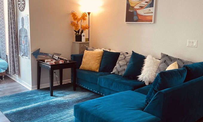 Margate Condominio | ❄'22 Tuesdays!❄ $122 EVERY TUESDAY in 2022🎁 1Bdr Condo W/ Sun area g Bathroom