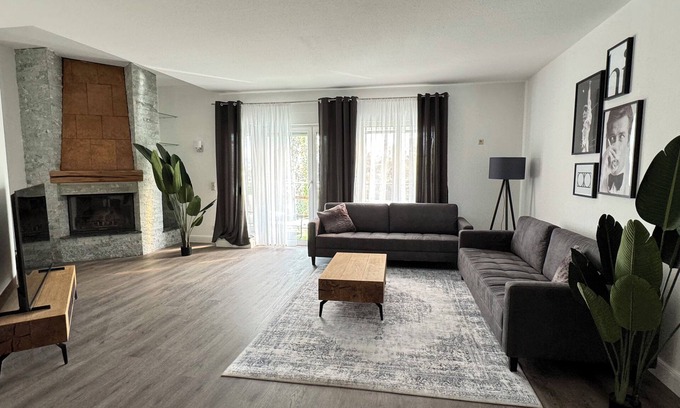 Friedrichsfeld Apartamento | 220 qm Penthouse Ferienwohnung mit Fahrstuhl