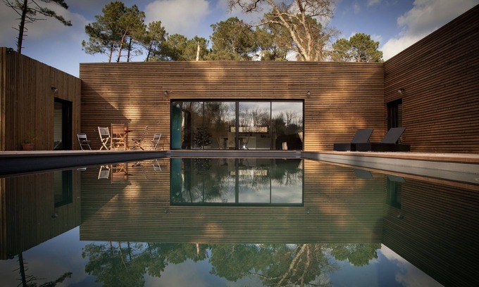 Le Temple Villa | Casa contemporánea de 220m2 con piscina climatizada a 15 minutos del océano.