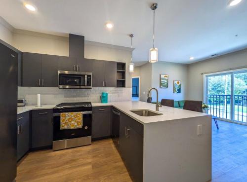 Dunellen Apartamento | 223 Brand New 2 Bdrm 2 BATH 1 Liv 1 Kith