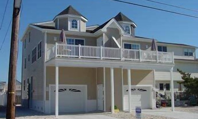 Sea Isle City Casa | 225 39th Street West