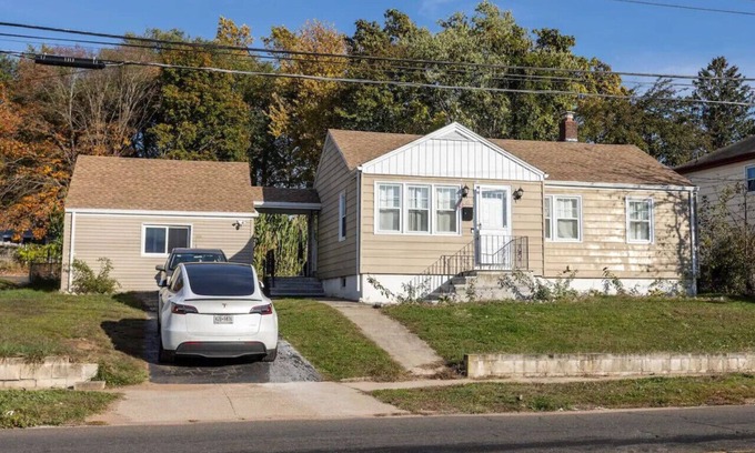 New Haven Casa | 229) Perfect for larger groups!