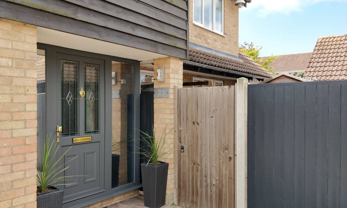 Great Waldingfield Cabaña | 23 BRANDESTON CLOSE, family friendly in Great Waldingfield