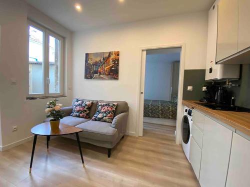 Mont d'Arene Apartamento | 23m2 climatisé avec Parking privé secteur Roosevelt - Arena