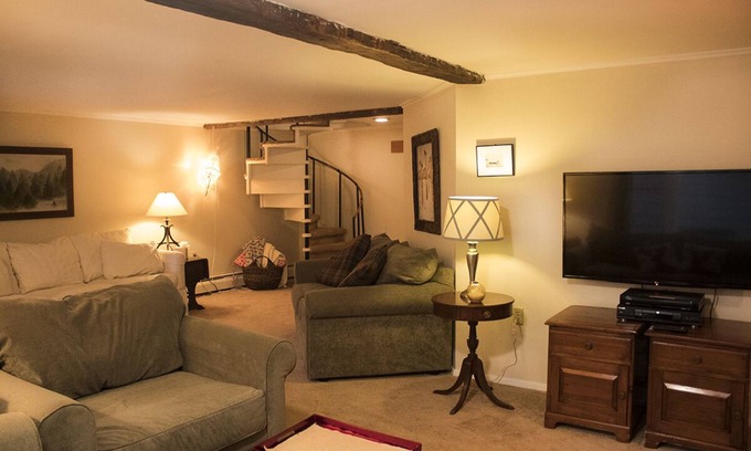 North Creek Casa | 240 Main Street Ski House - minutos de Gore y North Creek Ski Bowl