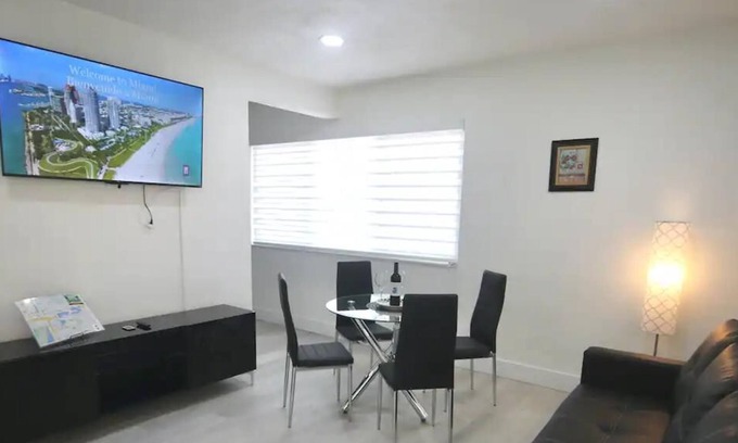 Flagami Apartamento | 251 Airport/Top House Apartment 3