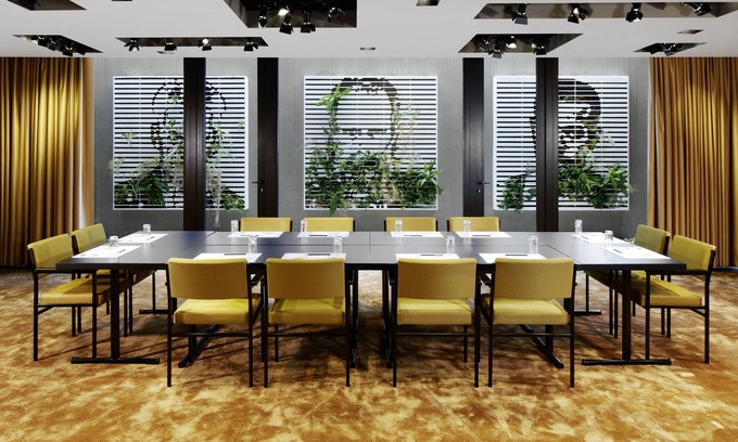 Ostend Hotel | 25hours Hotel Frankfurt The Goldman