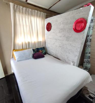 Rustenburg Cama Y Desayuno | 26 molen street