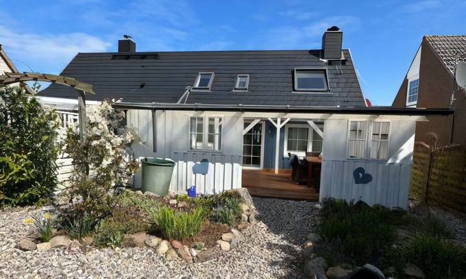 Daenschendorf Cabina | 268 - Little Blue Cottage #7