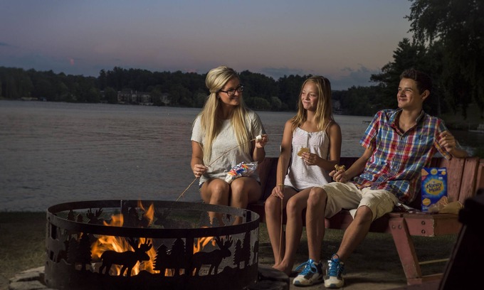 Lake Delton Apartamento | #27 Stunning views of this upper lakeside studio on Lake Delton