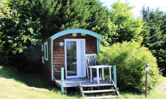 Miribel-les-Echelles Cabina | Camping Le Balcon de Chartreuse *** - Trailer Petunia 2 Habitaciones 2/4 Personas