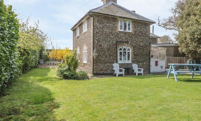 Thorington Casa | 28 Stone Cottage