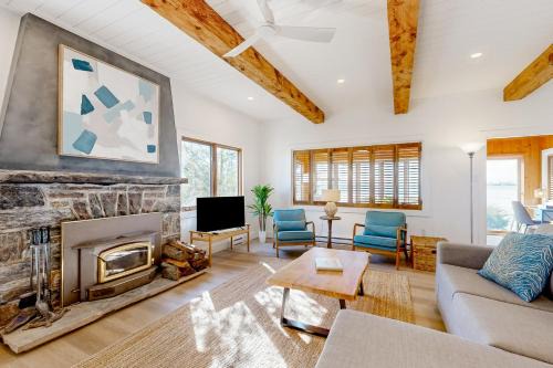 Innisfil Casa | 2889 Purvis Street