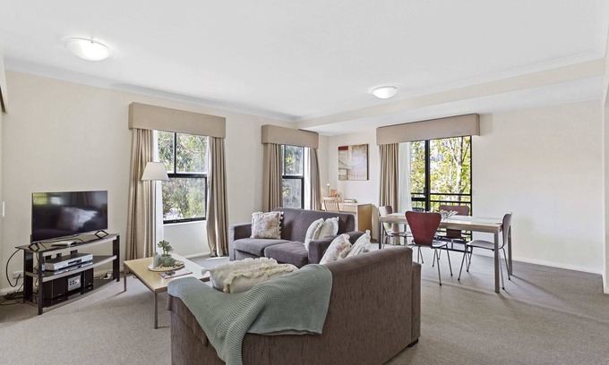Northbridge Apartamento | 2BDR 1BTH - James Street Magic