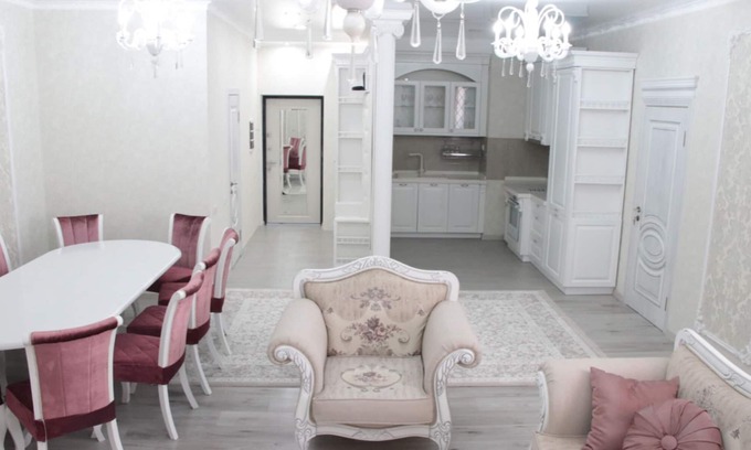 Bishkek Apartamento | Apartamentos de 2 hab con todas las comodidades en el centro de la ciudad de Bishkek