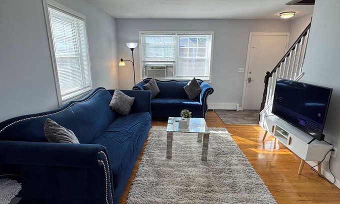 East Shore Condominio | 2bdr condo next to us marine corps