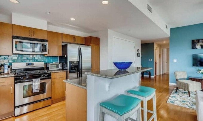 Central Boulder Apartamento | 2BDR Condo w/ Amazing private patio & amenities!