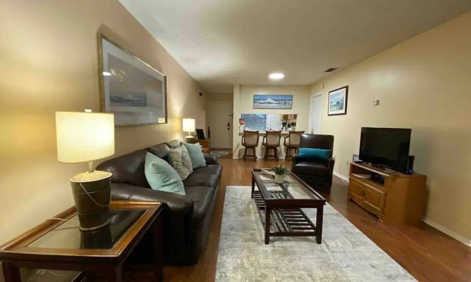 Ventura Condominio | 2BDRM Condo at Ventura Country Club within minutes of major Orlando attractions!