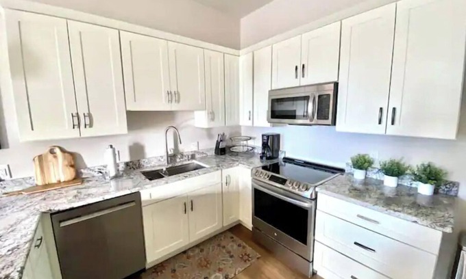 Castle Rock Casa | 2Bdrm Cozy and Comfortable Castle Rock Gem