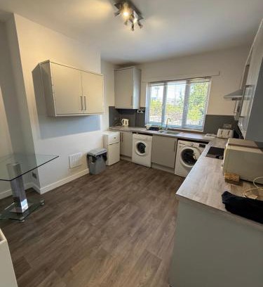 Kingswinford Apartamento | 2Bed Contractor & Family Stay Kingswinford DY6