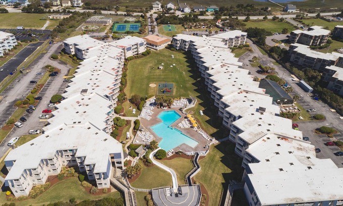 Morehead City Condominio | Gran lugar para estadías prolongadas!
