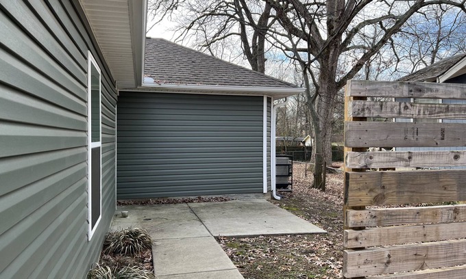 Hillcrest Casa | 2br 2ba updated LR Home - Stiff Station/Heights/Hillcrest Near UAMS