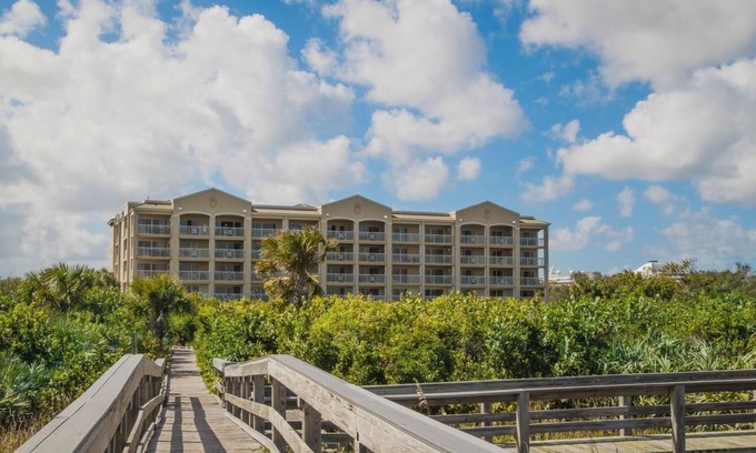 Port Canaveral Complejo | Villa 2BR / 2Bath Ocean View Beach Resort con 2 piscinas y parque acuático