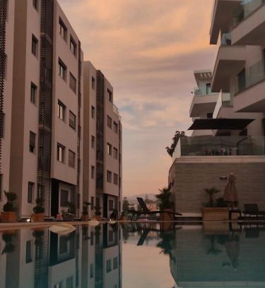 Agadir Bay Apartamento | 2BR Agadir Apartment with Pool and Netflix