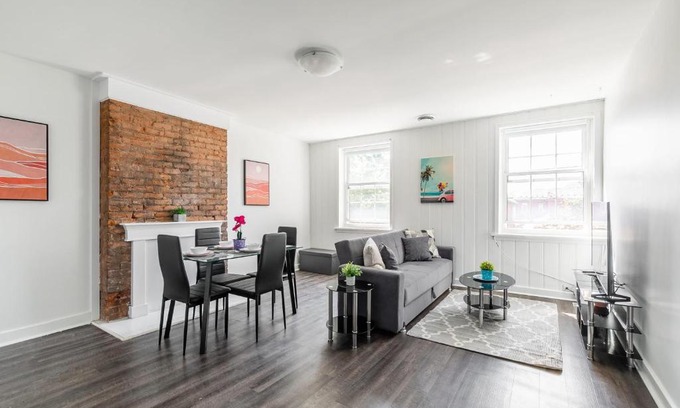 Beasley Apartamento | 2BR Apt with Netflix - Close to Parks & Shopping