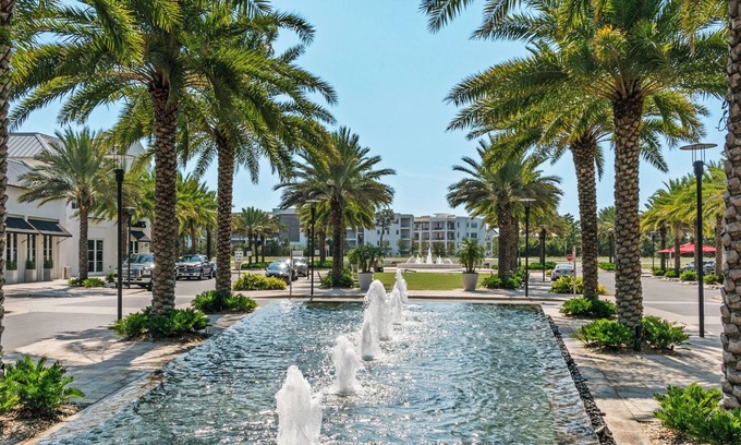 Seacrest Casa | 2BR Beachfront Townhome w/ Beach Service + Free Attraction Tickets!