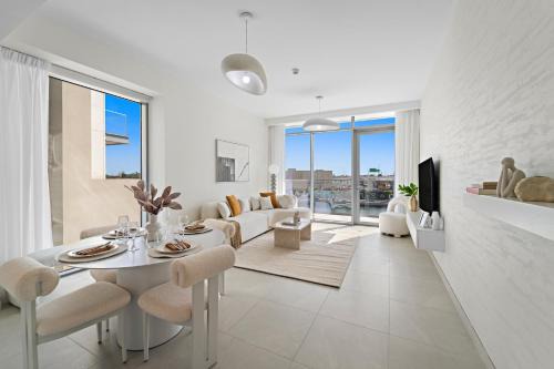 Al Safa Apartamento | 2BR Canal Front B3, Canal Views