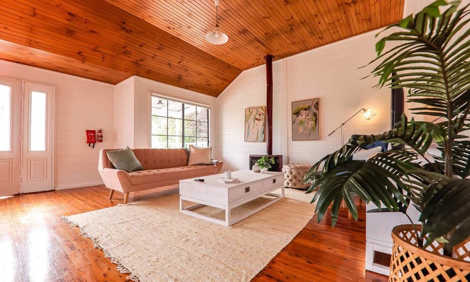 Daylesford Cabina | 2BR Cosy Cottage Right Near Lake Daylesford