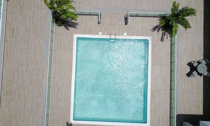 La Julia Apartamento | 2BR Downtown Santo Domingo with Gym & Pool