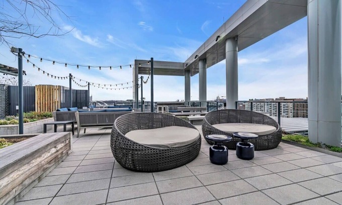 Navy Yard Apartamento | 2BR Furnished Apartment Near Nationals Park