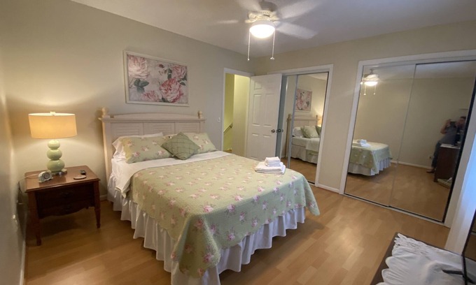 Seven Oaks Casa | 2BR Furnished Townhouse