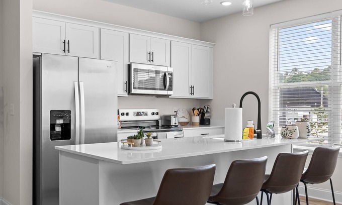 Chattanooga Apartamento | 2BR Gem in Chattanooga Southside at the Poplin