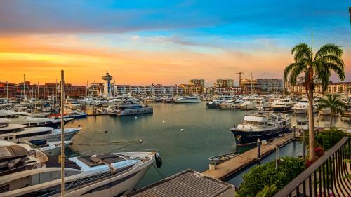 Marina Vallarta Apartamento | 2BR Marina Condo