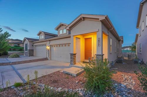 Rockrimmon Casa | 2BR Mtn Views USAF Academy Newly Build Central AC