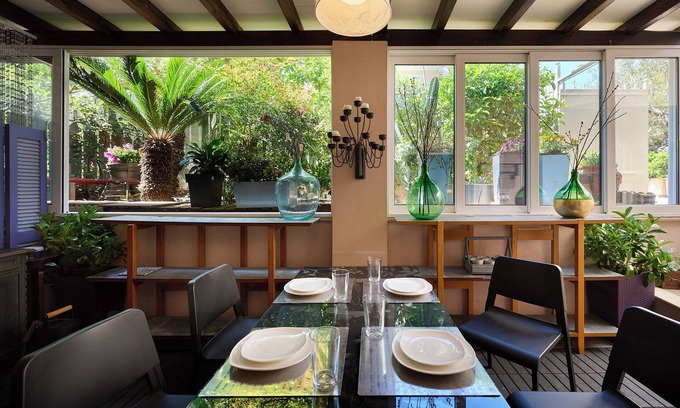 Voula Apartamento | 2BR Oasis South Riviera Stay MK