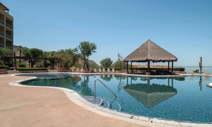 La Paz Apartamento | 2BR Ocean View & Terrace at Vistamar