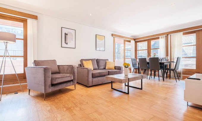 The City of London Apartamento | 2BR Penthouse with Terrace in the Heart of Holborn