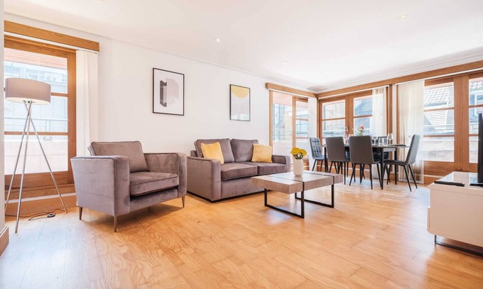 The City of London Apartamento | 2BR Penthouse with Terrace in the Heart of Holborn