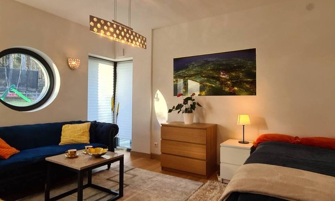 Molnlycke Apartamento | 2BR Villa - 2 Beds - Parking lot - Great for Workers