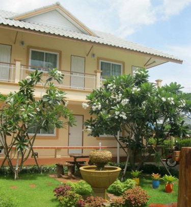 Phetchaburi Cama Y Desayuno | 2N Guesthouse