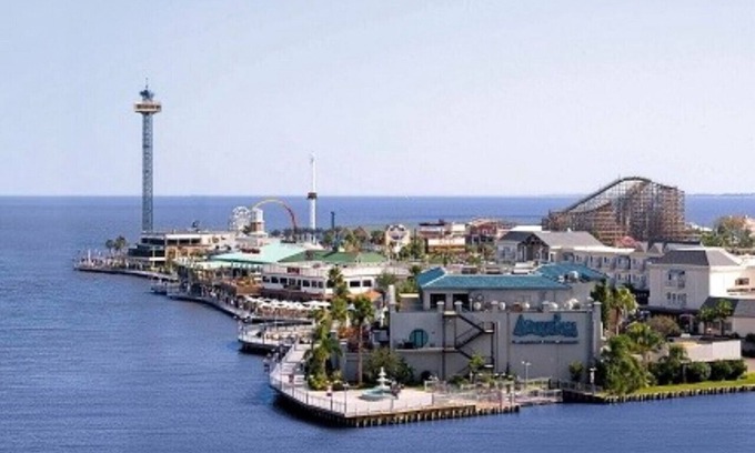Nassau Bay Apartamento | 2nd Level with Large Balcony & King bed next to NASA