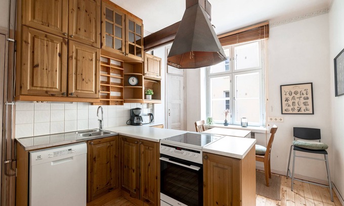 Etu-Toolo Apartamento | 2ndhomes Bright 125m2 4BR Center Apt